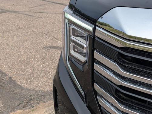 Onyx Black 2026 GMC Sierra 1500 SLT