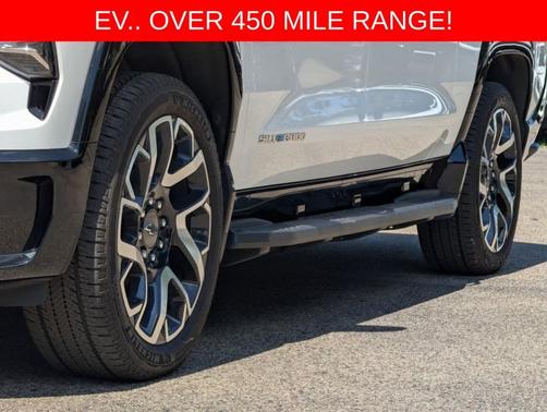 Summit White 2025 Chevrolet Silverado EV RST