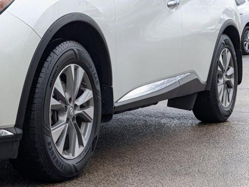 White 2018 Nissan Murano