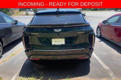 Emerald 2024 Cadillac LYRIQ Luxury