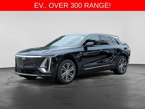 Emerald 2024 Cadillac LYRIQ Luxury