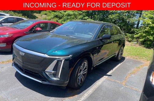 Emerald 2024 Cadillac LYRIQ Luxury