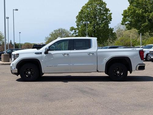 Summit White 2024 GMC Sierra 1500 SLT