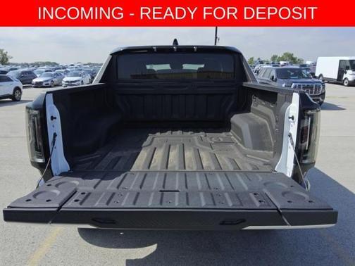 White 2025 GMC HUMMER EV Pickup 3X