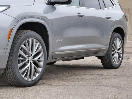 Moonstone Gray Metallic 2026 Buick Enclave Avenir