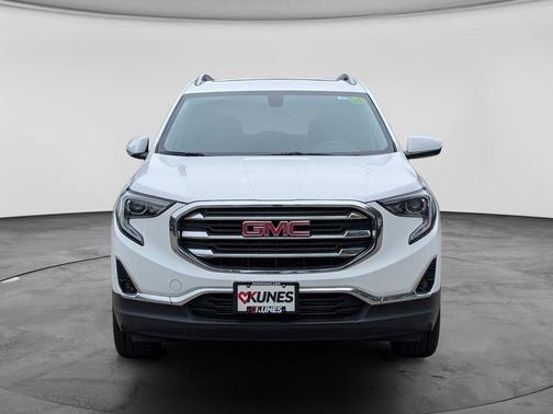 Summit White 2019 GMC Terrain SLT