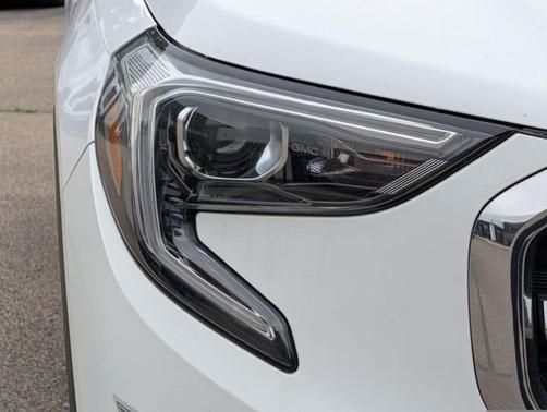 Summit White 2019 GMC Terrain SLT