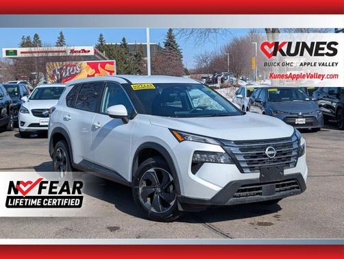 2025 Nissan Rogue SV