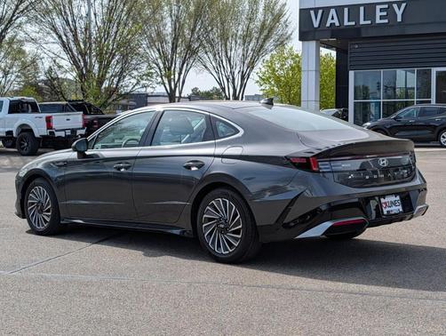 Portofino Gray 2025 Hyundai SONATA Hybrid SEL
