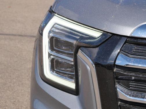 Sterling 2025 GMC Terrain Elevation