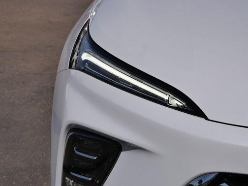 White Tri-Coat 2026 Buick Enclave Avenir