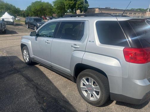Quicksilver Metallic 2013 GMC Terrain SLE-2