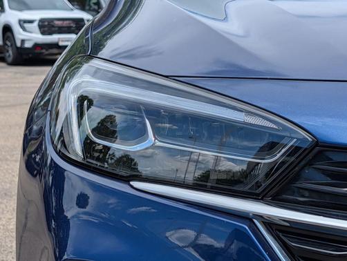 Sapphire Metallic 2023 Buick Encore GX Essence