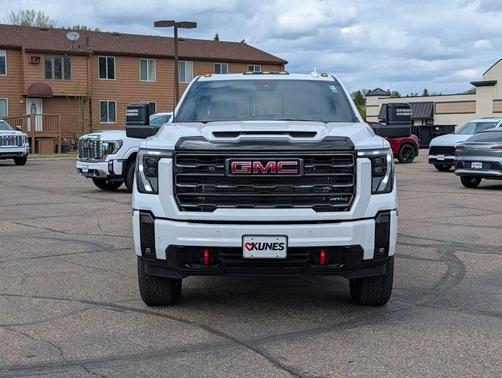 Summit White 2026 GMC Sierra 3500 AT4