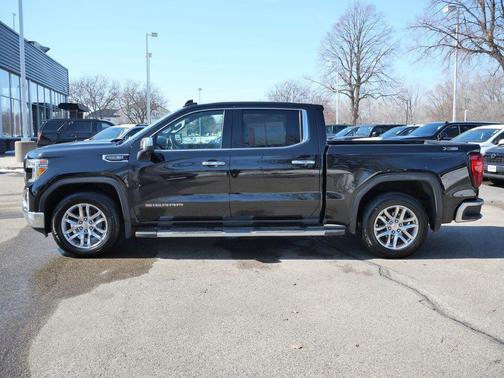 2021 GMC Sierra 1500 SLT