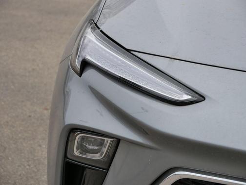 Moonstone Gray Metallic 2026 Buick Encore GX Preferred