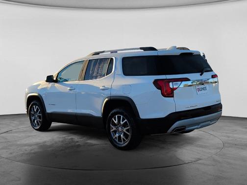 Summit White 2023 GMC Acadia SLT