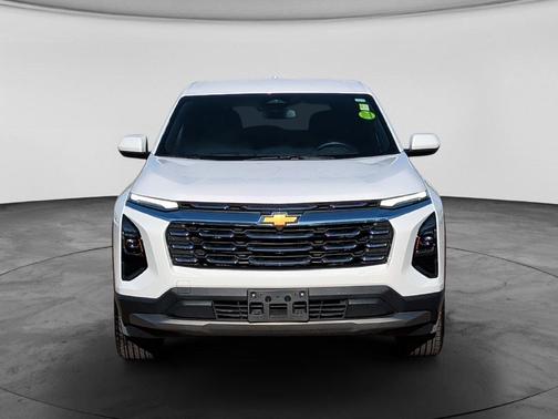 Summit White 2026 Chevrolet Equinox LT
