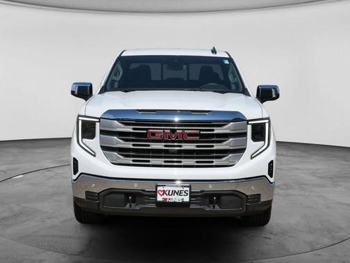Summit White 2026 GMC Sierra 1500 SLE