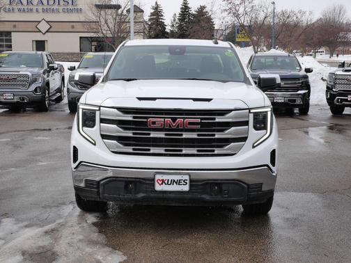2023 GMC Sierra 1500 SLE