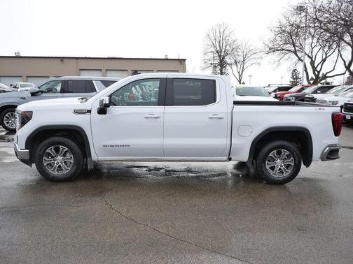 2023 GMC Sierra 1500 SLE