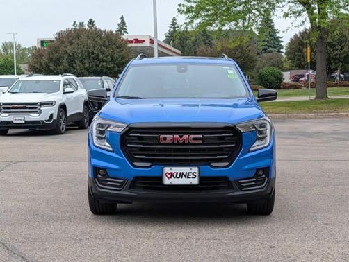 Rip Tide Blue 2024 GMC Terrain SLT
