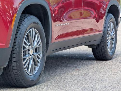Radiant Red 2024 Chevrolet Traverse LT