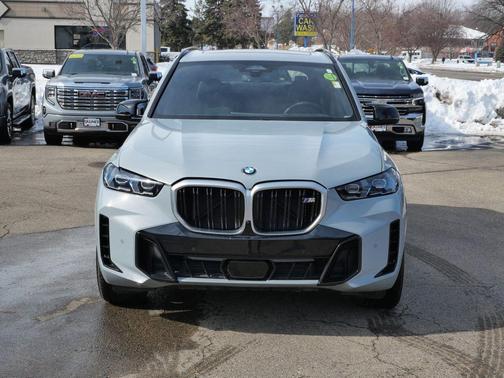 2026 BMW X5 M60i