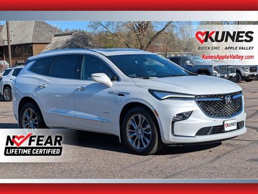 White Frost Tri-Coat 2024 Buick Enclave Avenir