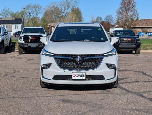 White Frost Tri-Coat 2024 Buick Enclave Avenir