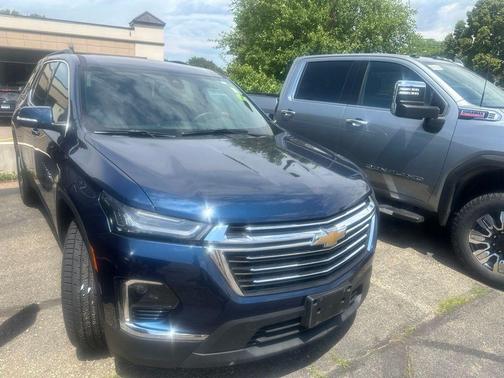 Northsky Blue Metallic 2023 Chevrolet Traverse LT Cloth