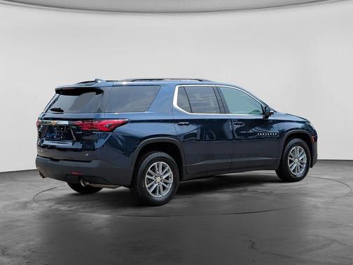 Northsky Blue Metallic 2023 Chevrolet Traverse LT Cloth