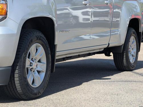 Quicksilver Metallic 2016 GMC Canyon SLE