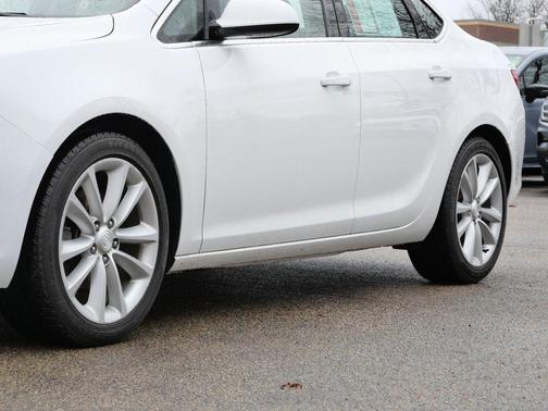Summit White 2015 Buick Verano Convenience Group