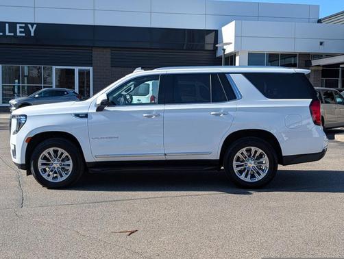 Summit White 2023 GMC Yukon SLT