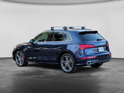 Navarra Blue Metallic 2018 Audi SQ5 3.0T Prestige