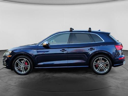 Navarra Blue Metallic 2018 Audi SQ5 3.0T Prestige