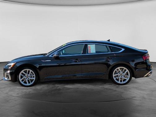 Mythos Black Metallic 2024 Audi A5 Sportback 45 S line quattro Premium