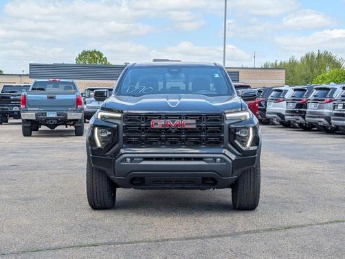 Onyx Black 2026 GMC Canyon Elevation