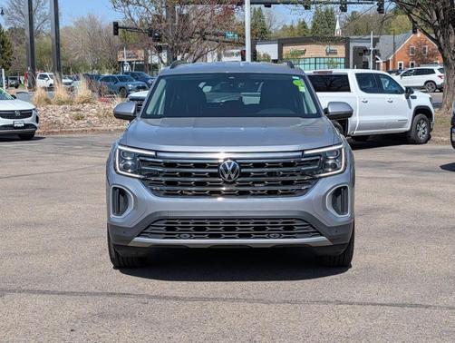 Silver Mist Metallic 2025 Volkswagen Atlas 2.0T SE