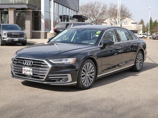 Mythos Black Metallic 2019 Audi A8 L 55