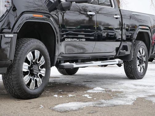 2024 GMC Sierra 2500 Denali