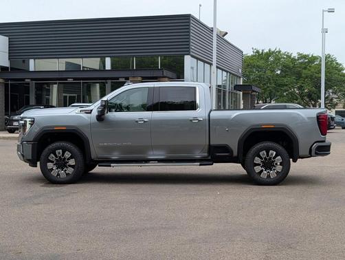 Sterling 2026 GMC Sierra 3500 Denali