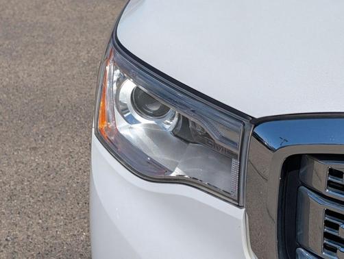 White Frost Tri-Coat 2019 GMC Acadia Denali