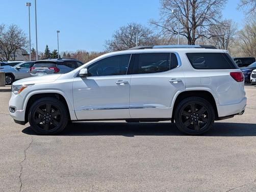 White Frost Tri-Coat 2019 GMC Acadia Denali