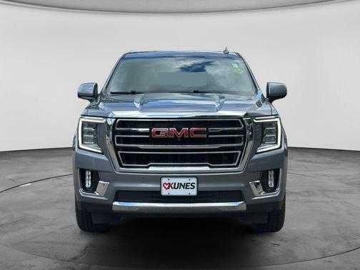 Satin Steel Metallic 2022 GMC Yukon SLT