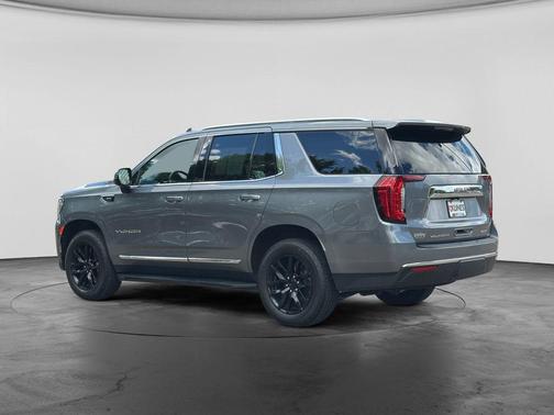 Satin Steel Metallic 2022 GMC Yukon SLT
