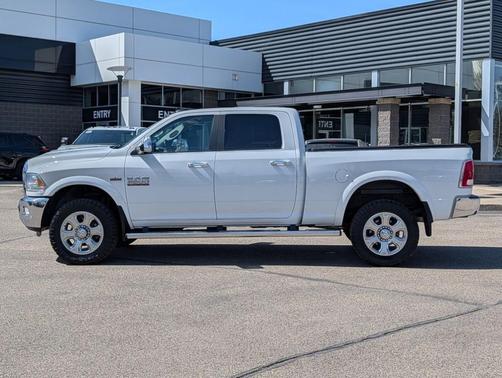 Bright White Clearcoat 2016 RAM 3500 Laramie