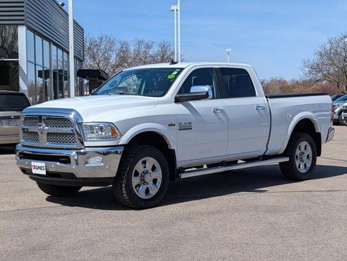 Bright White Clearcoat 2016 RAM 3500 Laramie