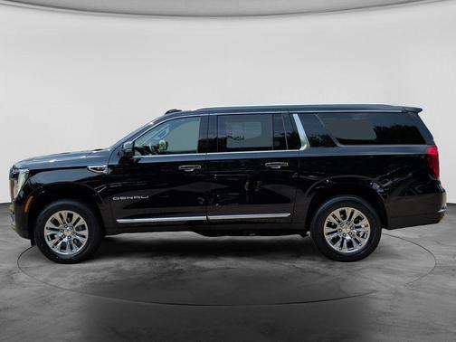 Onyx Black 2025 GMC Yukon XL Denali